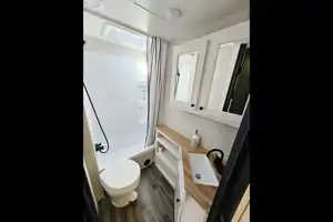 Angies 2024 range lite bunkhouse. Family friendly
