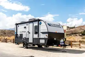 2021 Coachmen Clipper Ultra-Lite 17FQS Travel Trailer