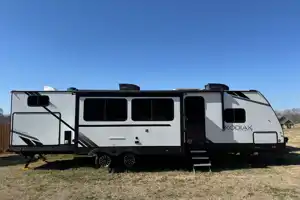 The 4G's Dutchmen Kodiak Ultimate Travel Trailer