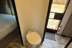The 4G's Dutchmen Kodiak Ultimate Travel Trailer