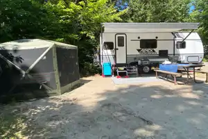 "THE BARNANO" (2021 Apex 213RDS Travel Trailer)