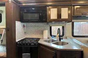 Thor Motor Coach Four Winds 31E Bunkhouse