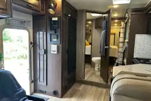 Thor Motor Coach Four Winds 31E Bunkhouse