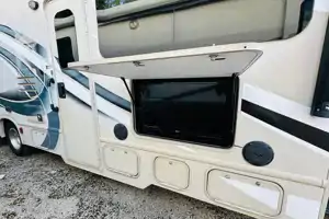 Thor Motor Coach Four Winds 31E Bunkhouse