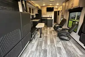23' Fuel Toyhauler