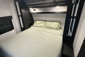 23' Fuel Toyhauler