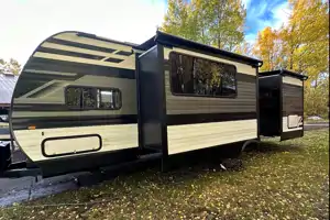 Brand New 2023 Grand Design Unit 2