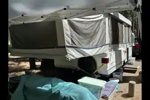 **Adventure-Ready 2004 Coleman/Fleetwood Utah Pop-Up Camper