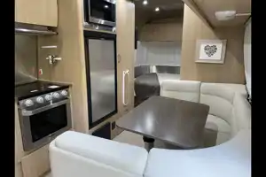 Justin's Airstream Flying Cloud Travel Trailer