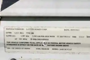Michael 's Layton 264B Skycat Travel Trailer