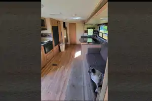 Michael 's Layton 264B Skycat Travel Trailer