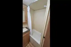 Michael 's Layton 264B Skycat Travel Trailer