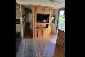 Michael 's Layton 264B Skycat Travel Trailer