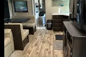 Caravana de Koch Keystone 280bh Travel Trailer