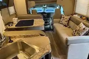 Addie's Thor Motor Coach Ford Freedom Elite  Class C