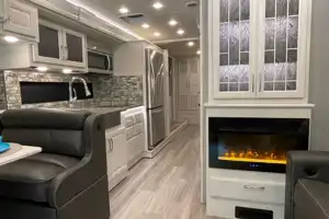 Holiday Rambler Nautica Class A