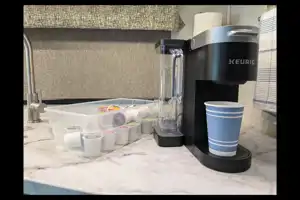 Keurig onboard !! Spacious & Cozy 30 feet RV Sleep 6