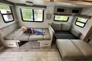 Rockwood Roo 235S - Double Queen Beauty!
