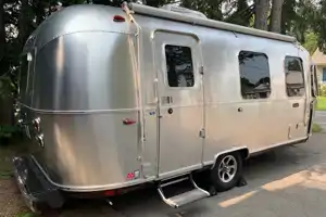 Silver Bullet Caravel