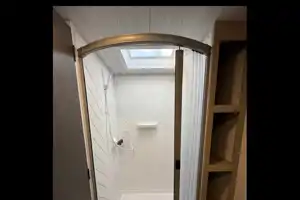 (Delta Dior) 2024 Forest River Salem 26 DB Bunk House
