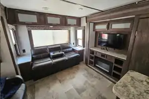 2020 Coleman 2955RL Travel Trailer