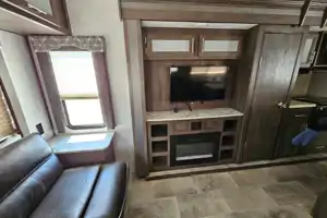 2020 Coleman 2955RL Travel Trailer
