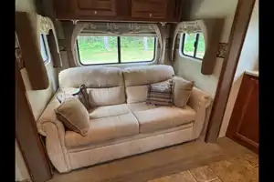 The Roaming Home | Cozy 31ft Fleetwood
