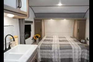 2025 GRAND RIVER 25BH Trailer