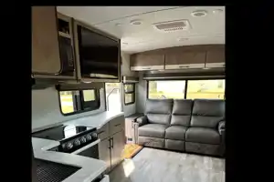 Sweet Retreat (Delivery Only) 2023 Grand Design Imagine