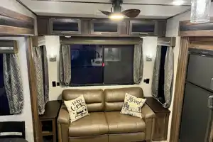  Fully Equipped RV-Perfect for Families or Couples!
