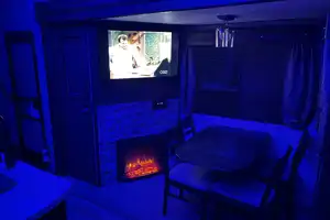  Fully Equipped RV-Perfect for Families or Couples!