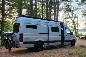 ROVENN - Mercedes Winnebago + Adventure Wagon Class B