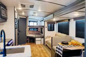 Rv Rentals Way Of Life's Peaceful Getaway! Keystone Bullet Travel Trailer B1