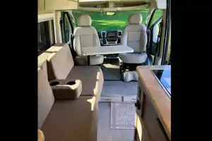 Unlimited Miles, Hotel Room on Wheels. Biggest Kitchen & Bath in a Class B. Easy to Park Anywhere, 