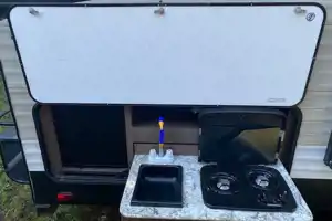 David’s 2019 Hideout 24BHSWE