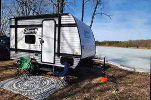 Light Weight Coleman 13B Travel Trailer