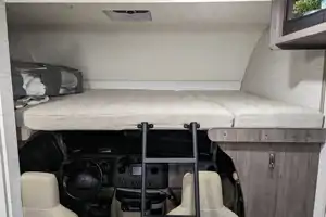 Stephen's Winnebago Minnie Winnie 31K Class C