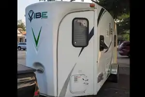 Catch the Vibe! Cozy Comfort, fully Equiped for Cooking, for 4-5 + your dogs!