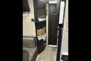 J’s Jay flight