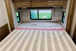 James's Forest River GT5 Class A