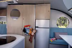Alto F2114   (2350 lb ultralégère)(avec déplace caravane)