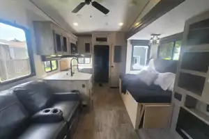 Family getaway 5th wheel camper.