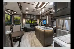 Double Diamond Platinum Luxury