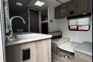 2022 travel trailer 