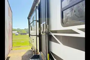 Jesse's Grand Design Imagine Travel Trailer