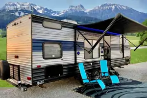 GREY WOLF Modern Farmhouse Decor with Bunks, Queen Master, Dinette & Sofa Bed