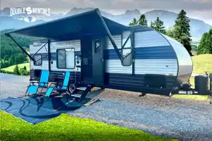 GREY WOLF Modern Farmhouse Decor with Bunks, Queen Master, Dinette & Sofa Bed
