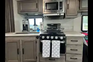 "Belle Vita" (Beautiful Life) RV Cottage-FOR SALE $39K