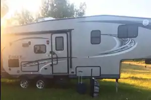 Joy's Comfy Camper Jayco Eagle HT 27.5 BHS Fifth Wheel