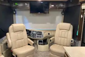 The Classy Lady - Tiffin Allegro Open Road 36UA Class A